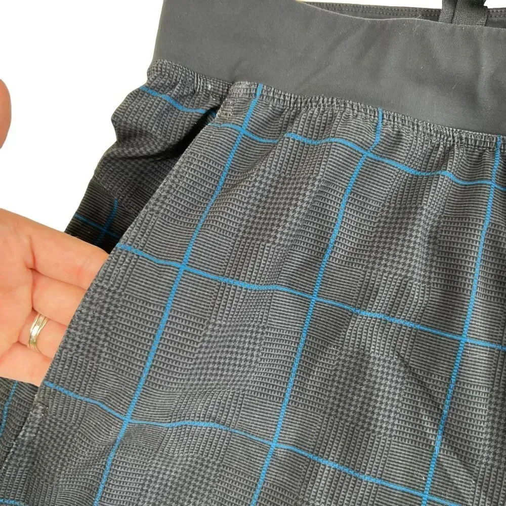 Lululemon T.H.E. Short Linerless Grey and Blue Plaid Size Large